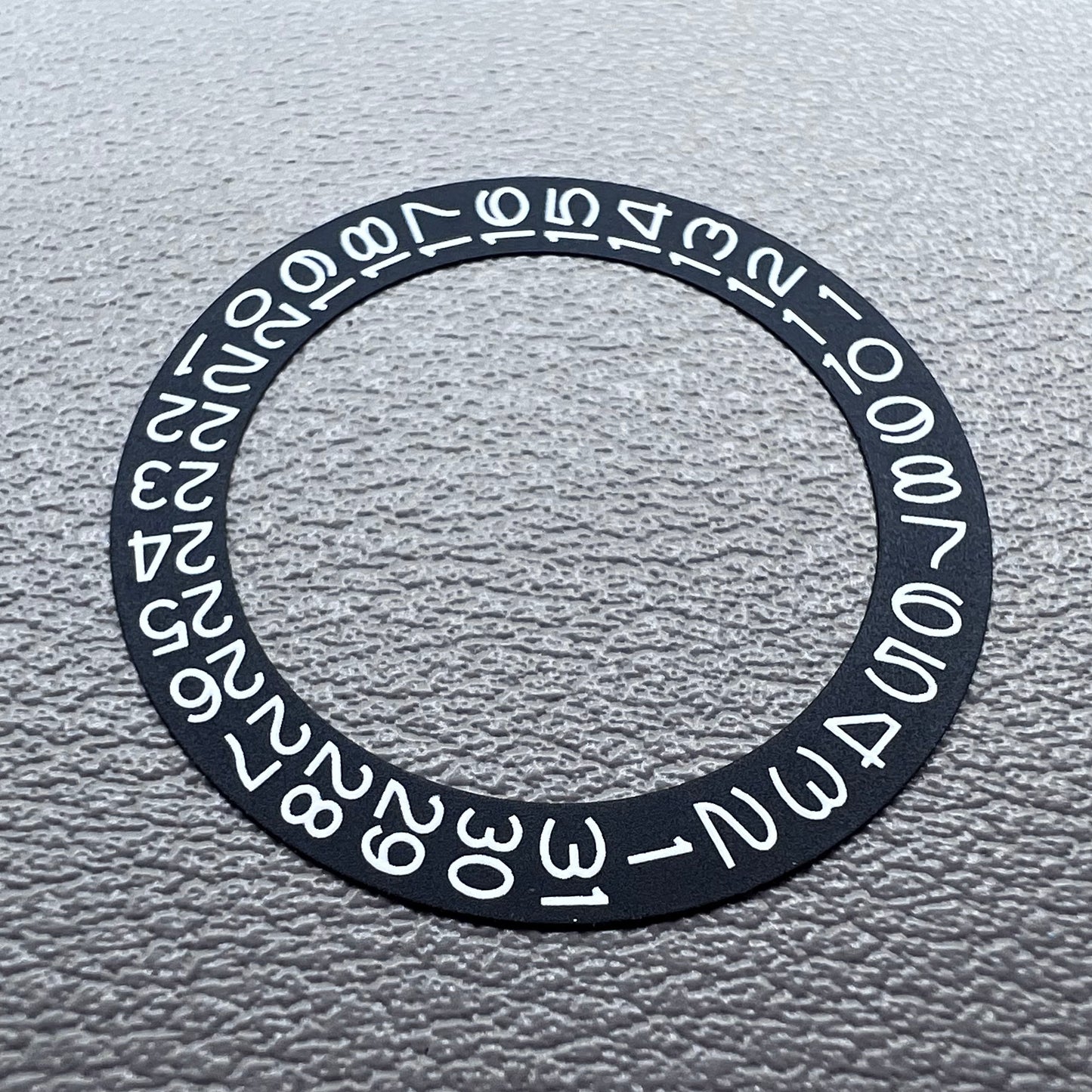 2 PIECES Black Date Disk Wheel Overlay for Movement NH35 NH36 Date@3