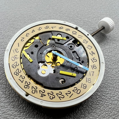 Swiss ISA 8162 Golden Disk Date@4 watch accessory, quartz movement ISA 8172 replacement part for precision timing.