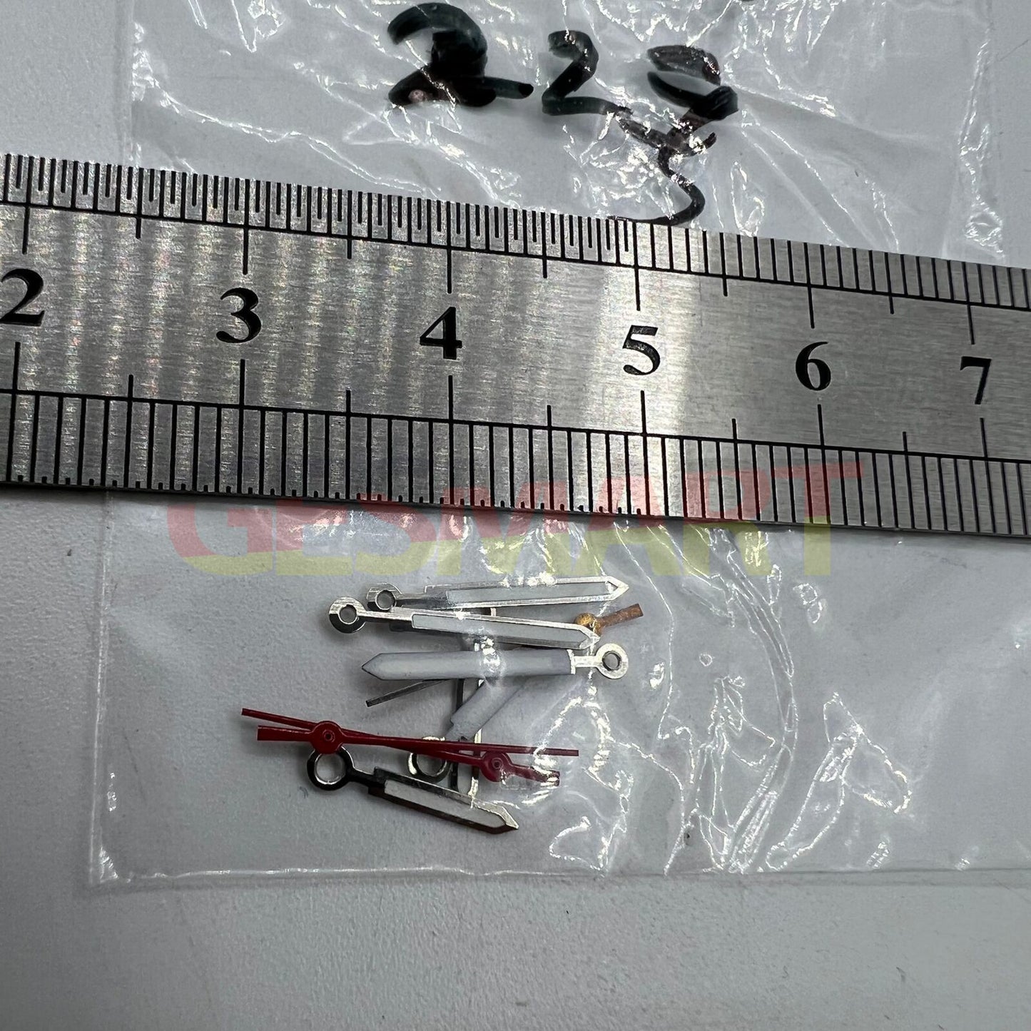 P1-H2-C22 luminous watch hands designed for Miyota 2035 quartz, improving nighttime readability.