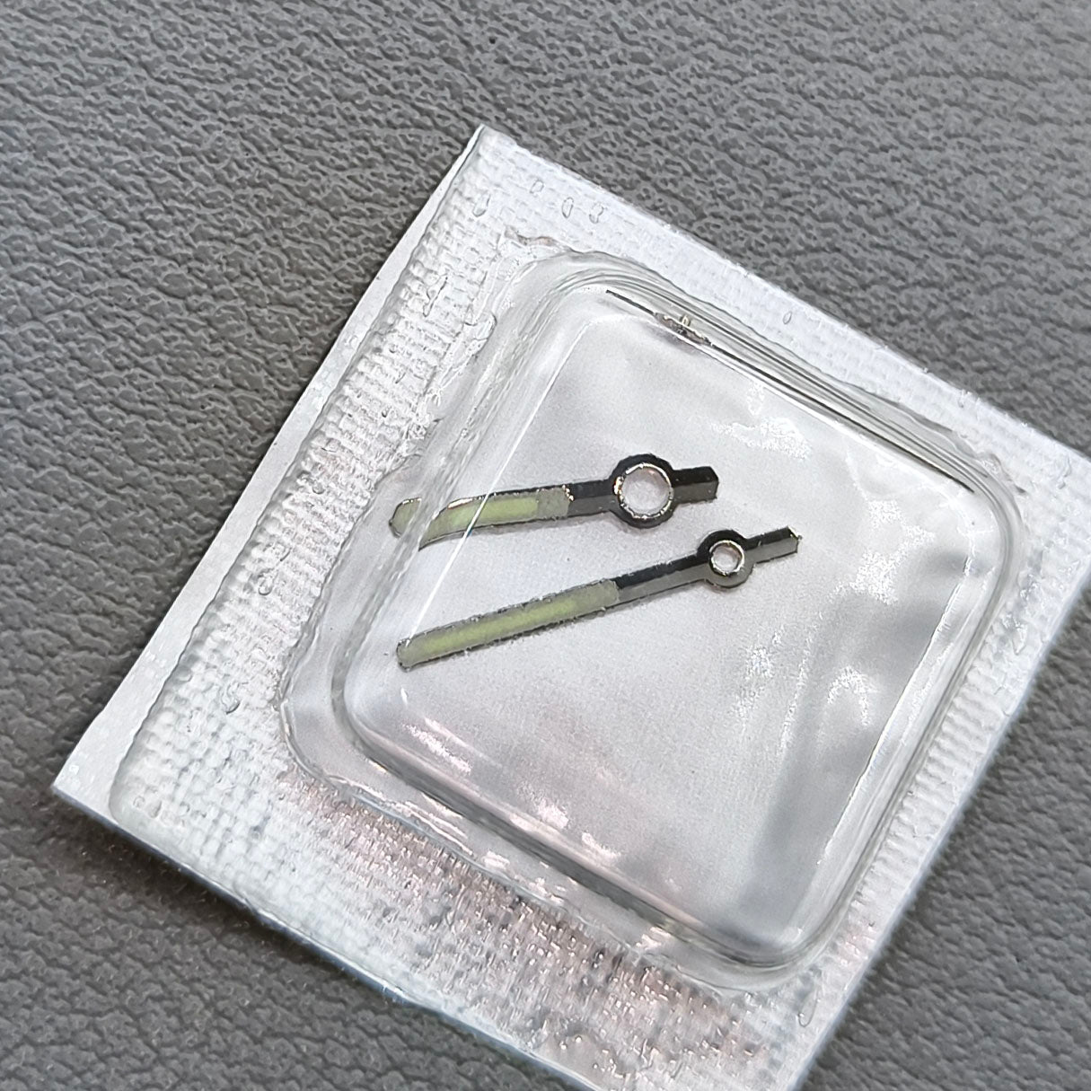 2 Sets/Pack Silver Luminous Watch Hands Generic Fit for 7009 Movement