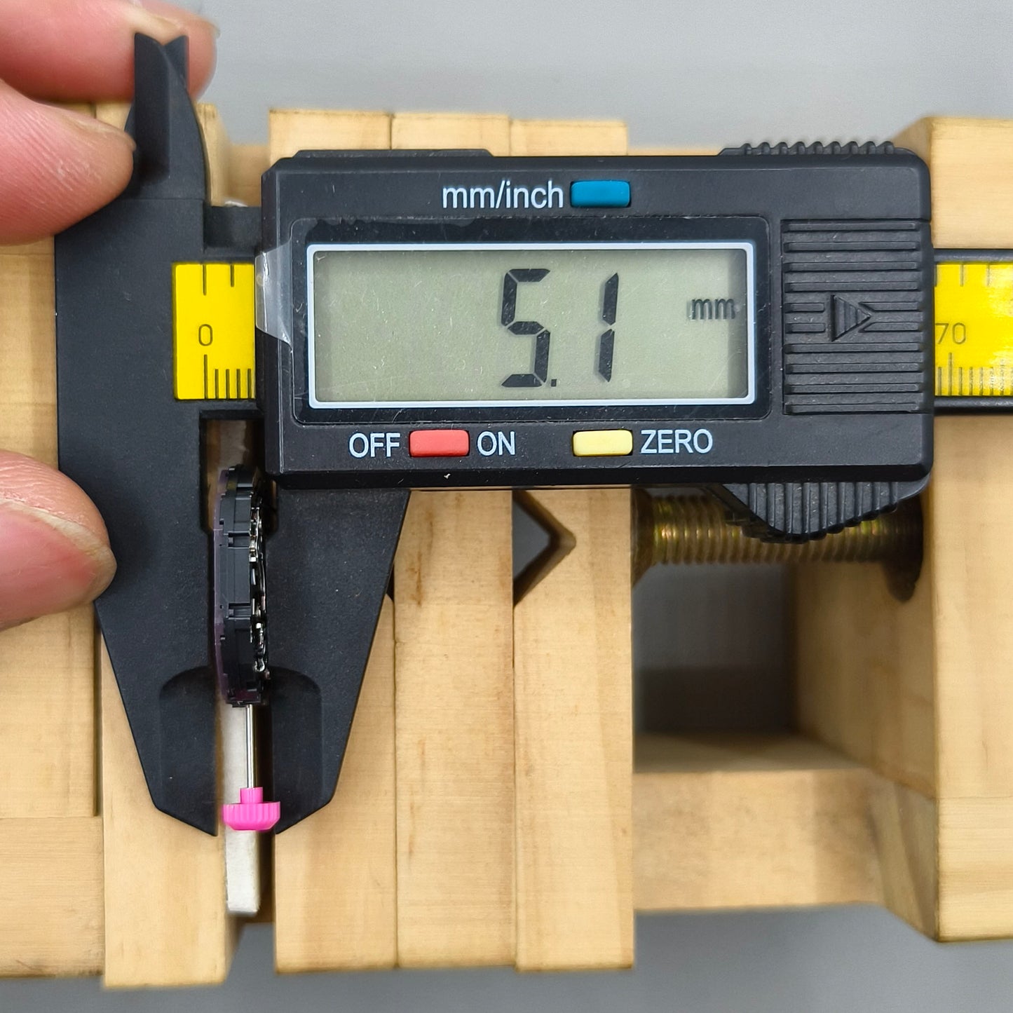 Japan E101M Eco-Drive Watch Movement Date@3