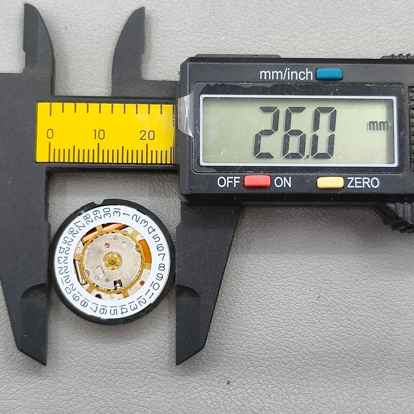 Swiss Ronda 715 Quartz Watch Movement Date@3 3 Hands