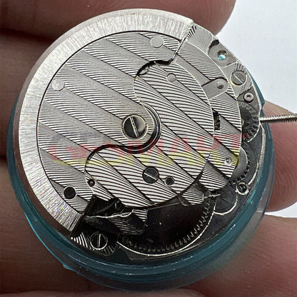 DG2813 automatic mechanical watch movement with T16 3-hand and single calendar feature for replacements