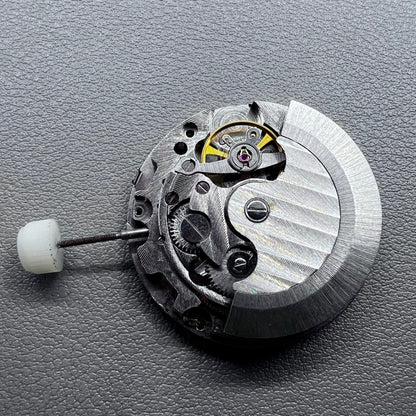 China Multifunctional automatic watch with mechanical movement and moon phase display
