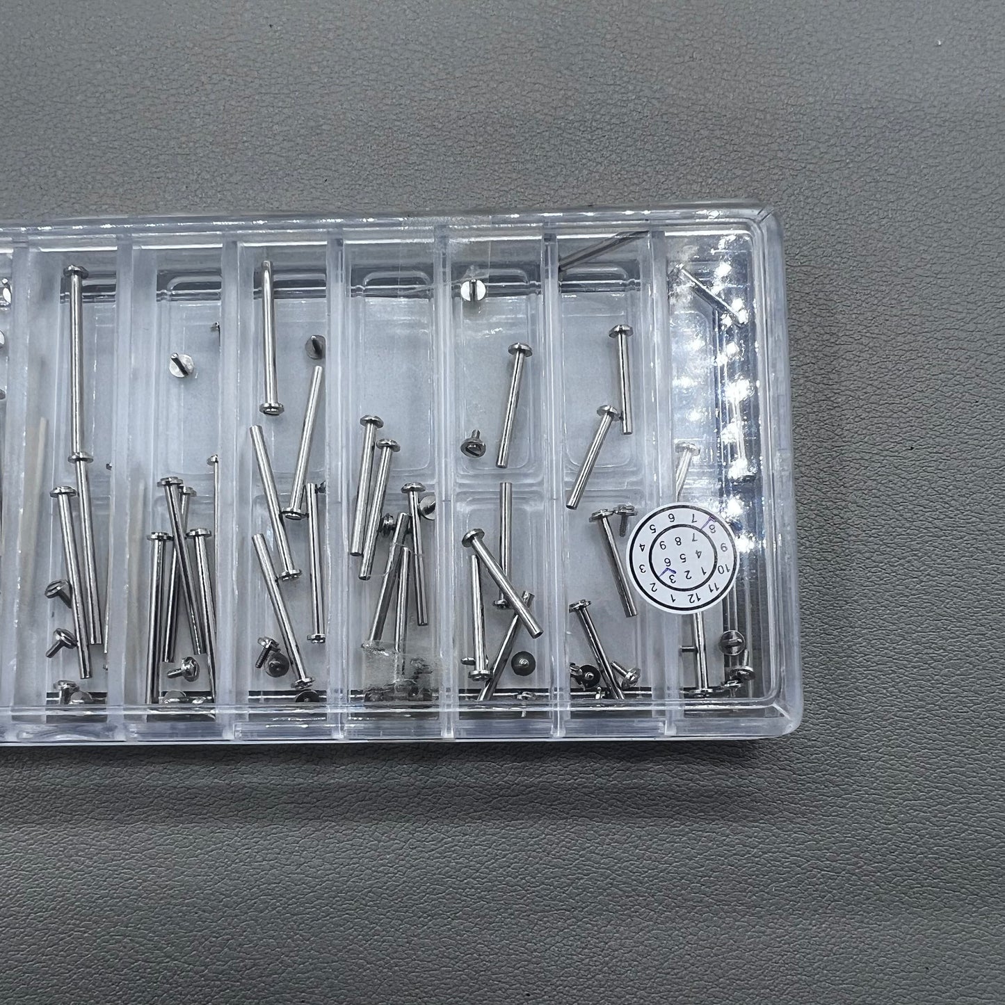 Brass watch strap screw bar, sizes 8-28mm, 1.5mm thick, stainless steel for secure lug attachment.