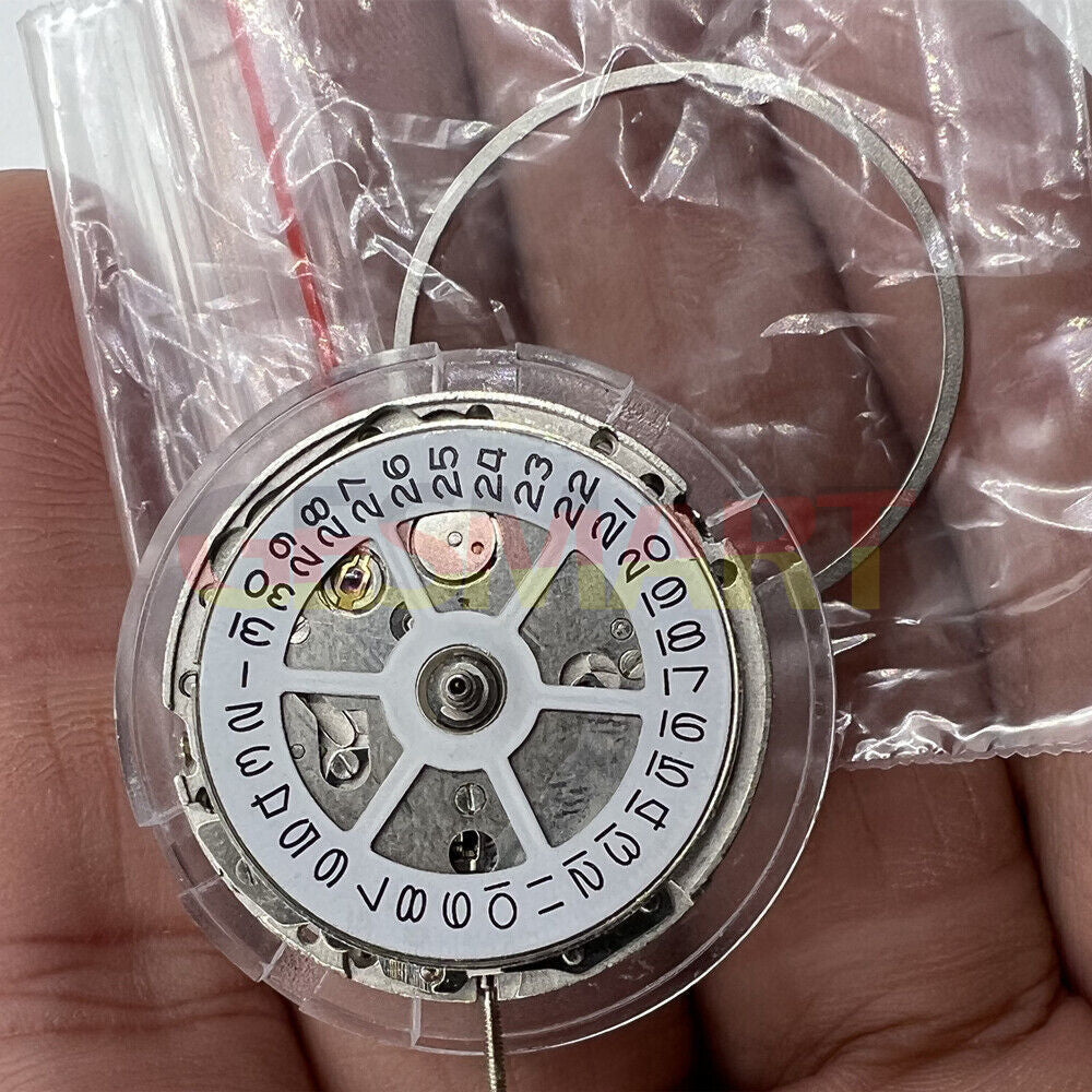 MINGZHU 2813 automatic mechanical watch with date display at 3 o'clock and wide bezel design.