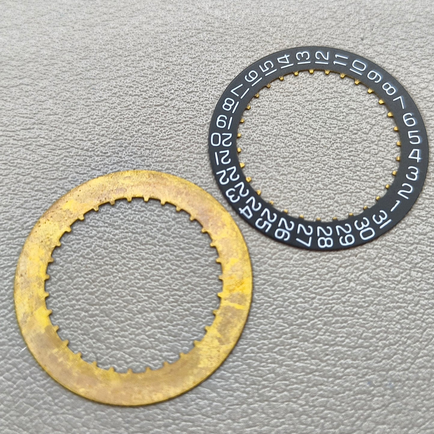 Black Date Disk Wheel Date Wheel for ETA2824-2 2892 Movement Date@3