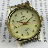 32mm China Made Manual Mechanical Watch 17 Jews Yellow Dial Green Lume Hands