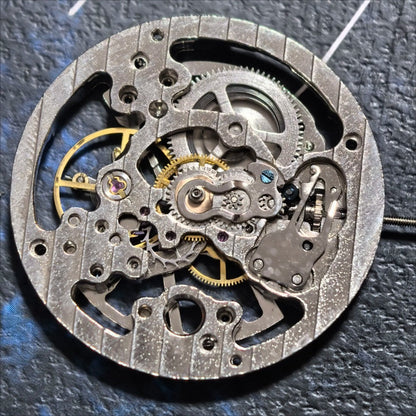 China Made Hollow Silver Manual Winding Mechanical Movement Watch Part