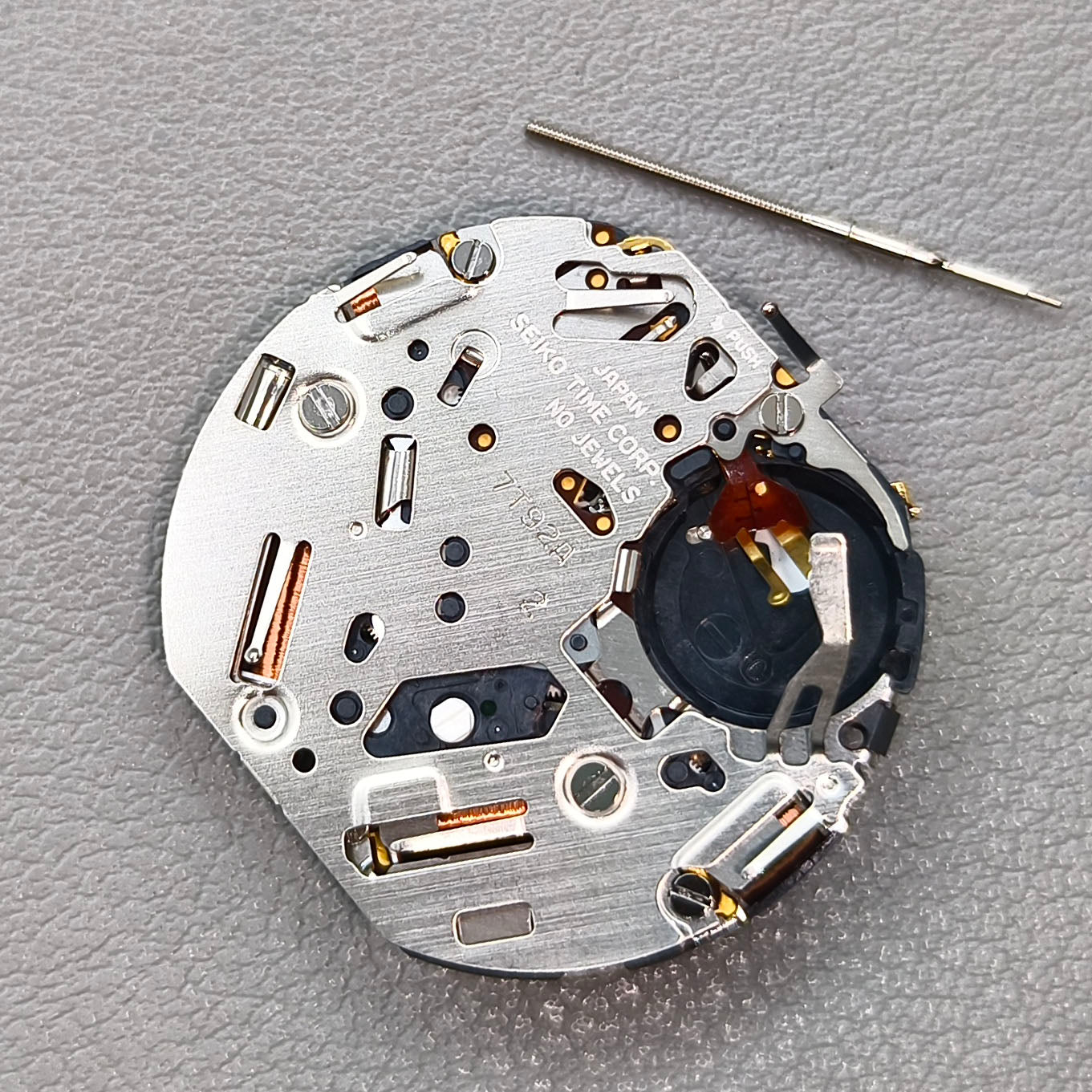 Japan Seiko 7T92A Watch Quartz Movement