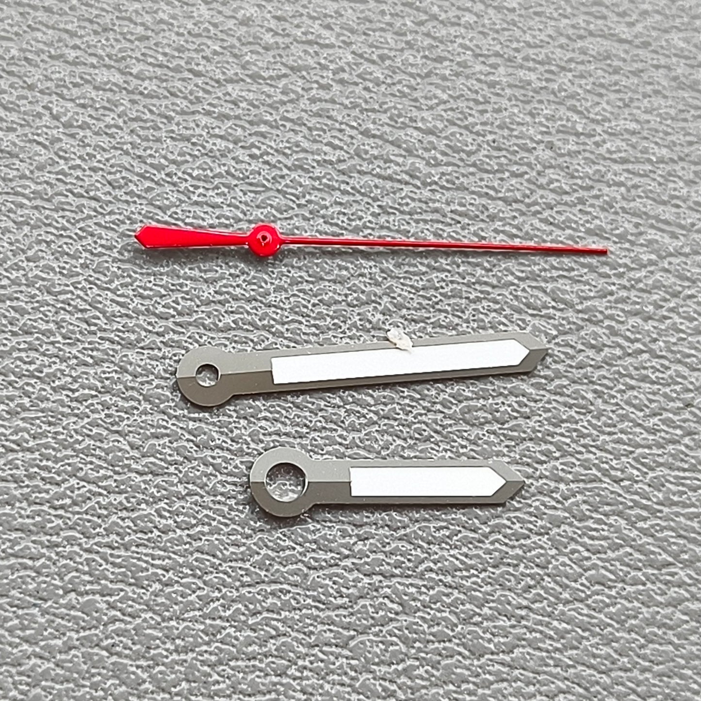2 Sets Red Second Hand Silver Trim Watch Hands Green Lume for NH35 NH36 7S26 7S36