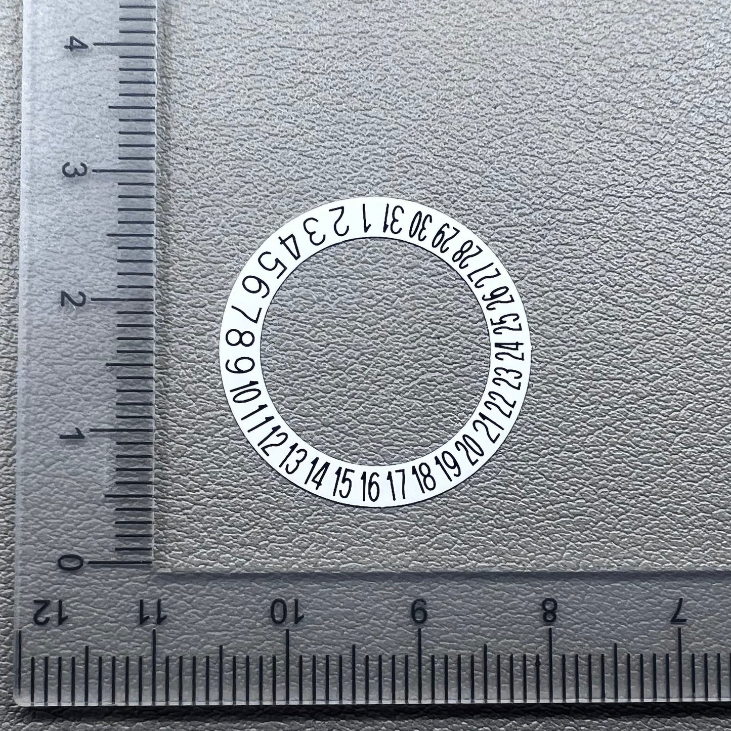 Black date wheel overlay with bold font on white background for NH35 NH36 watch movement, date at 6 o'clock, branded.