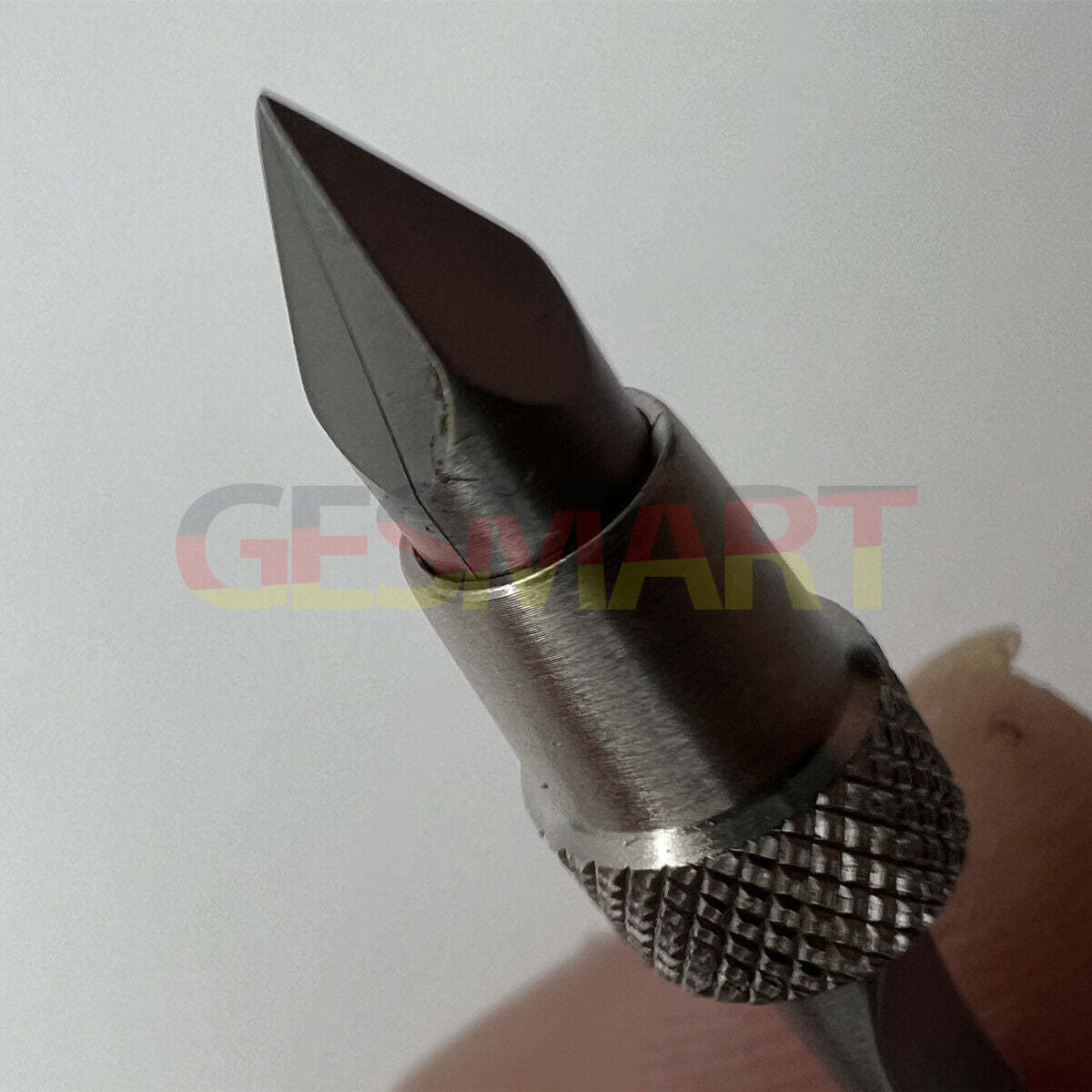 Bergeon 4072 Swiss pin vise, 105mm, holding watch hairsprings securely for precise repairs