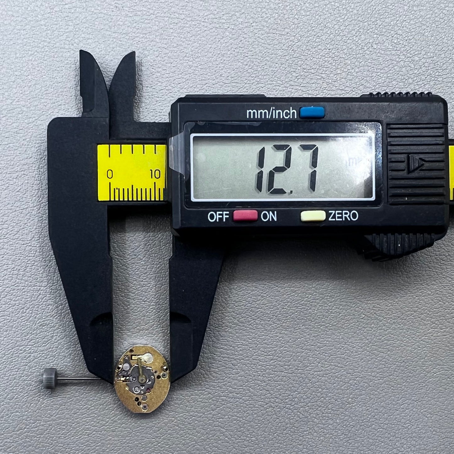 Swiss ETA 980.003 Quartz Movement Blue Circuit Board 2 Hands