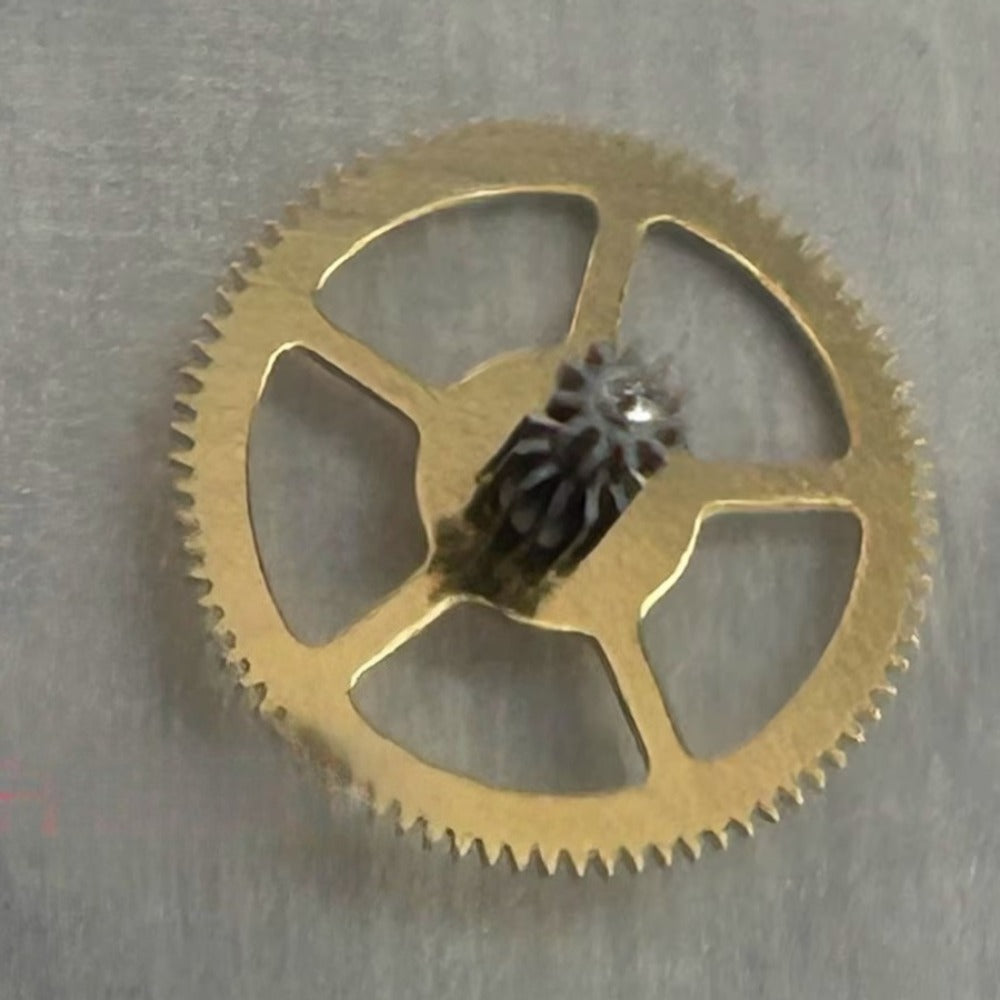 Third wheel watch part compatible with Swiss ETA2000 movement, precision gear.