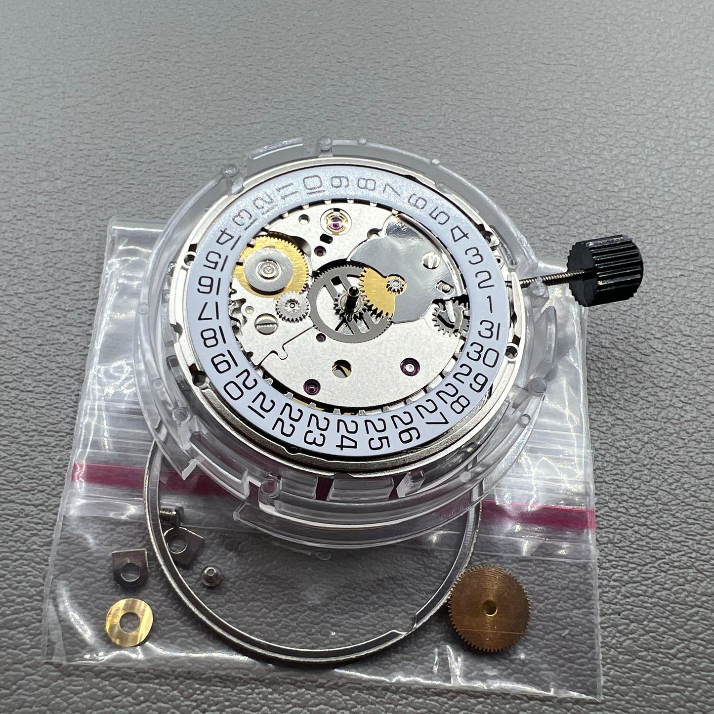Seagull ST2130 automatic watch movement replacement, silver-plated, compatible with ETA 2824-2.