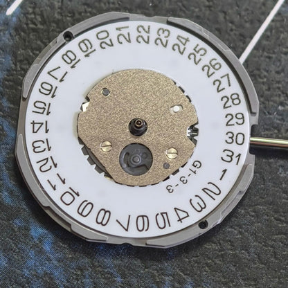 Miyota GM14 quartz watch movement with single calendar date at 3 o'clock, Japan made by Citizen