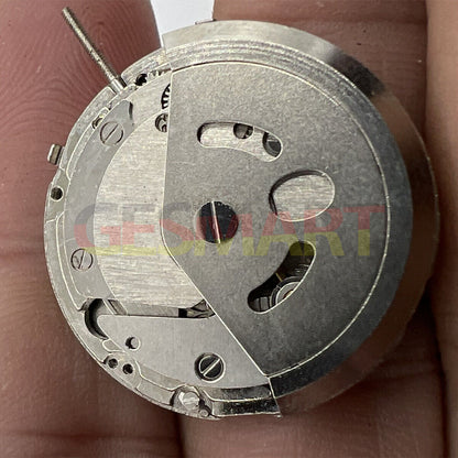 Automatic mechanical watch movement, China-made for disassembled practice, perfect for watch repair enthusiasts.