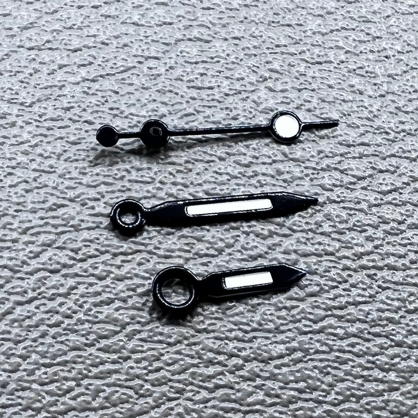 2 Sets Green Lume Black Painted Trim Hands Set for Miyota 2035 2115 2105 2305