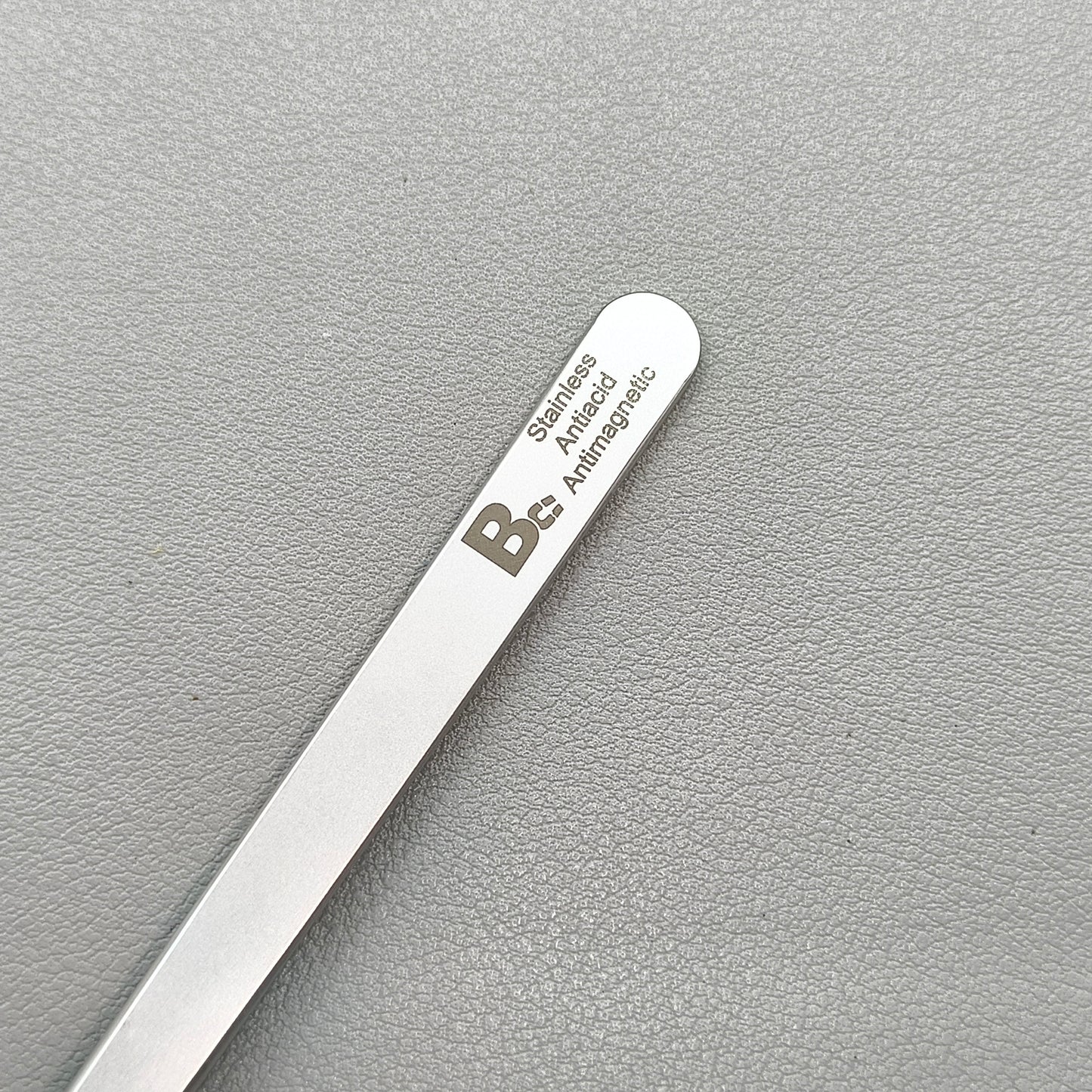 Swiss Bergeon 7026-SS Antimagnetic Tweezer Narrow and Fine Points L : 140mm
