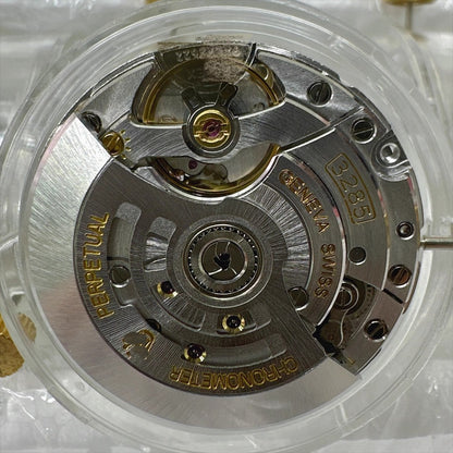 Dandong 3285 GMT watch part, China-made automatic movement with 4 hands for precise timekeeping.