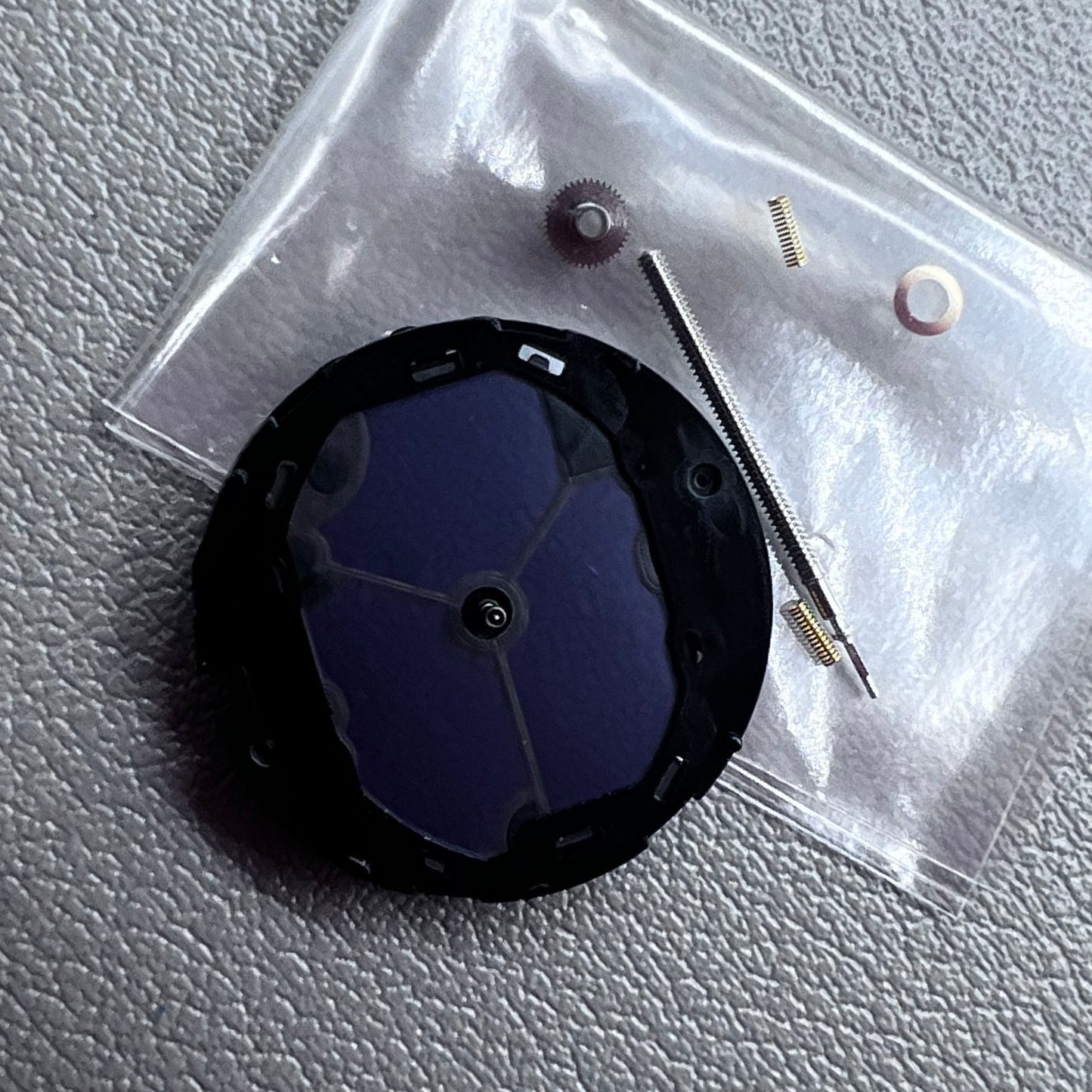 Japan Hattori Epson VS17 VS17A Watch Quartz Movement Solar Power