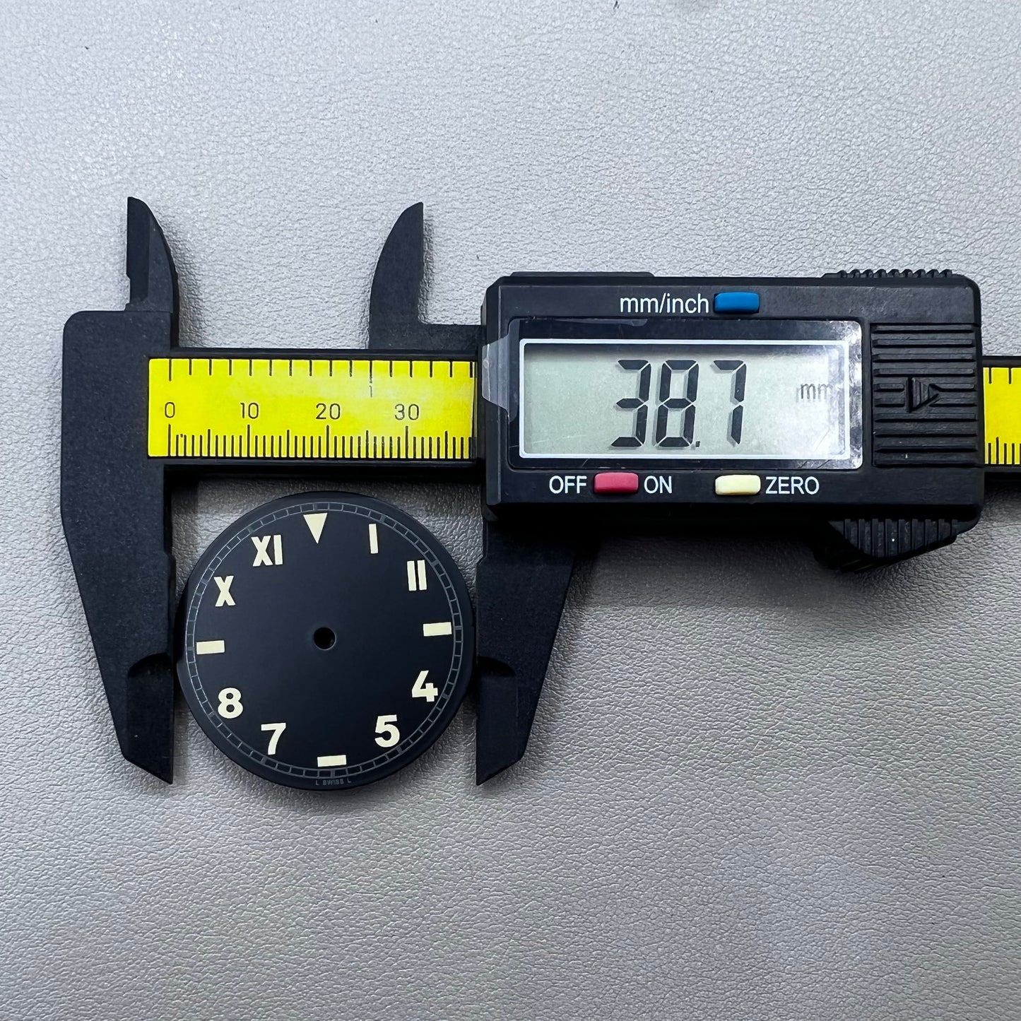 39mm Green Luminous Black Watch Dial Suitable for ETA 6497 6498 Movement