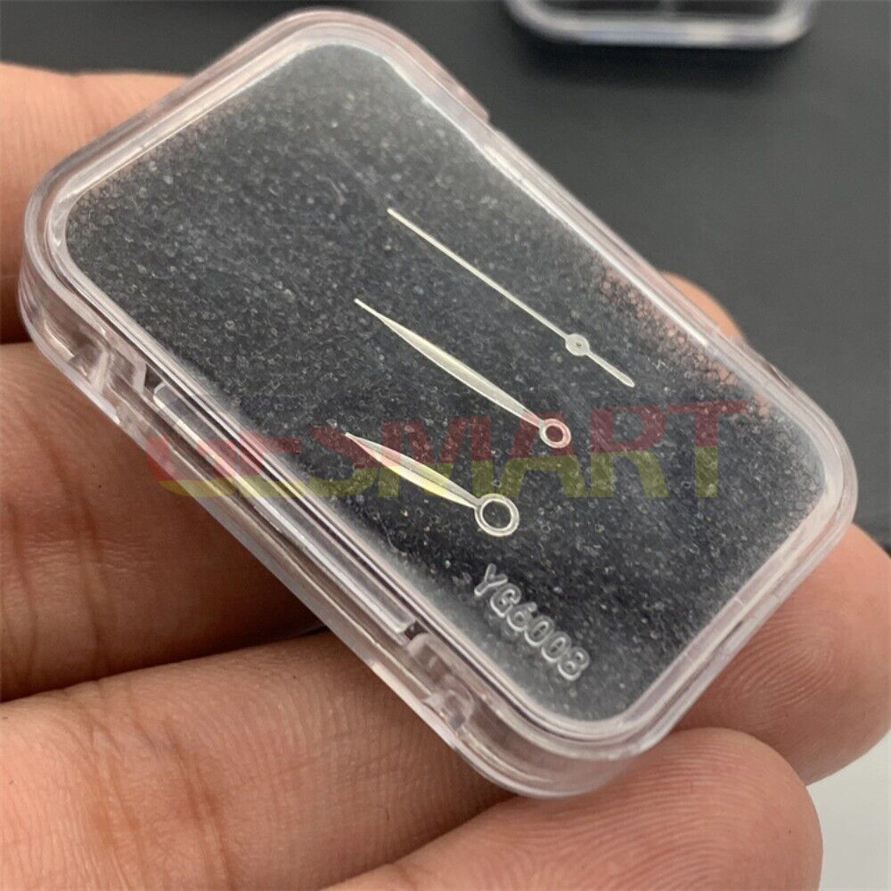 Men?s watch hand set with hour, minute, second hands for Miyota 9015 movement, precision crafted.