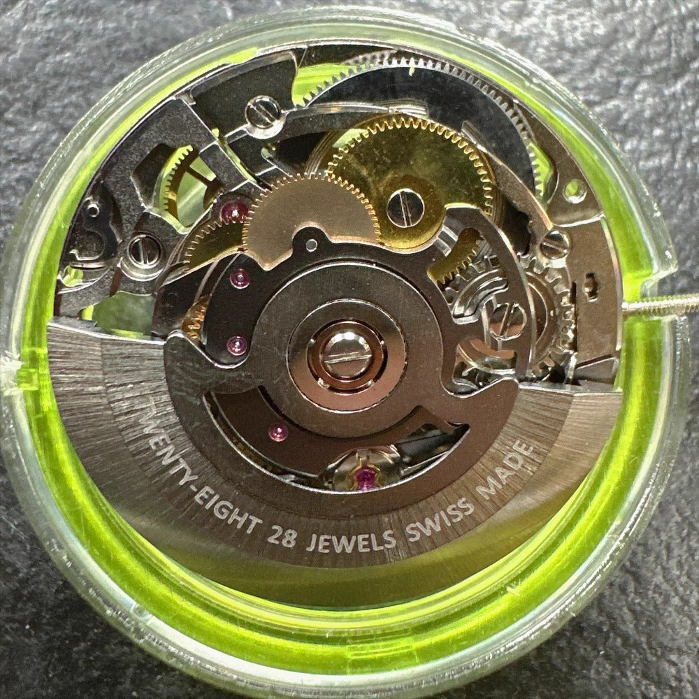 China Made Silver Seagull 2824 Automatic Mechanical Movement Hollow 3 Hands