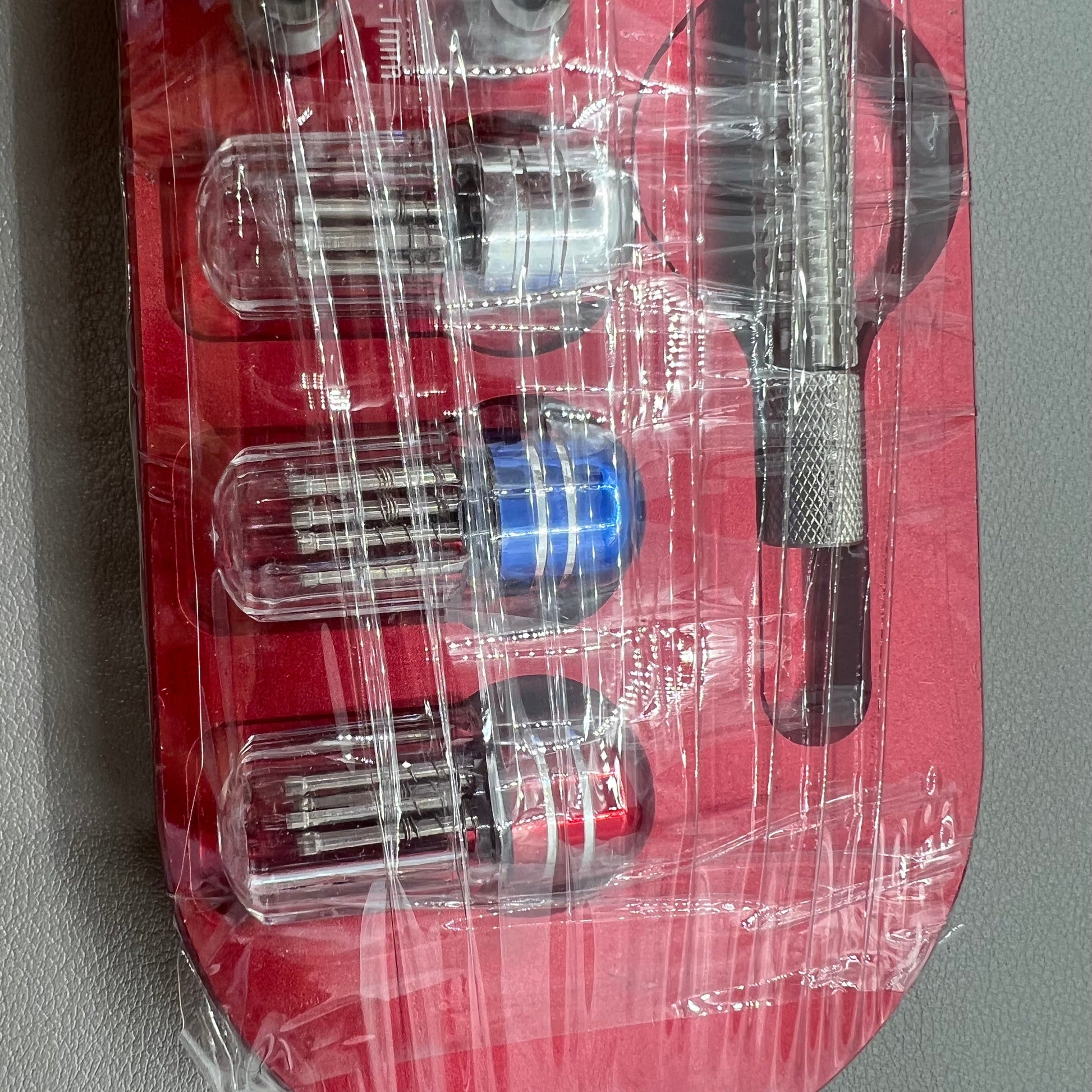 Watch hand removal tool with 12 tips, prevents dial damage ? precise watch repair accessory