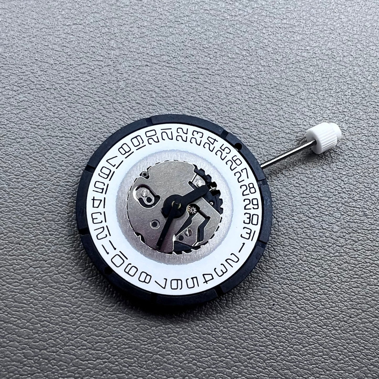 Swiss ISA 2330 Watch Quartz Movement 3 Hands Date@3