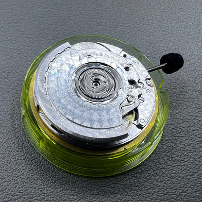 Seagull ST1812 automatic watch movement, 3 hands, ETA 2892A2 clone, precise mechanical accessory.