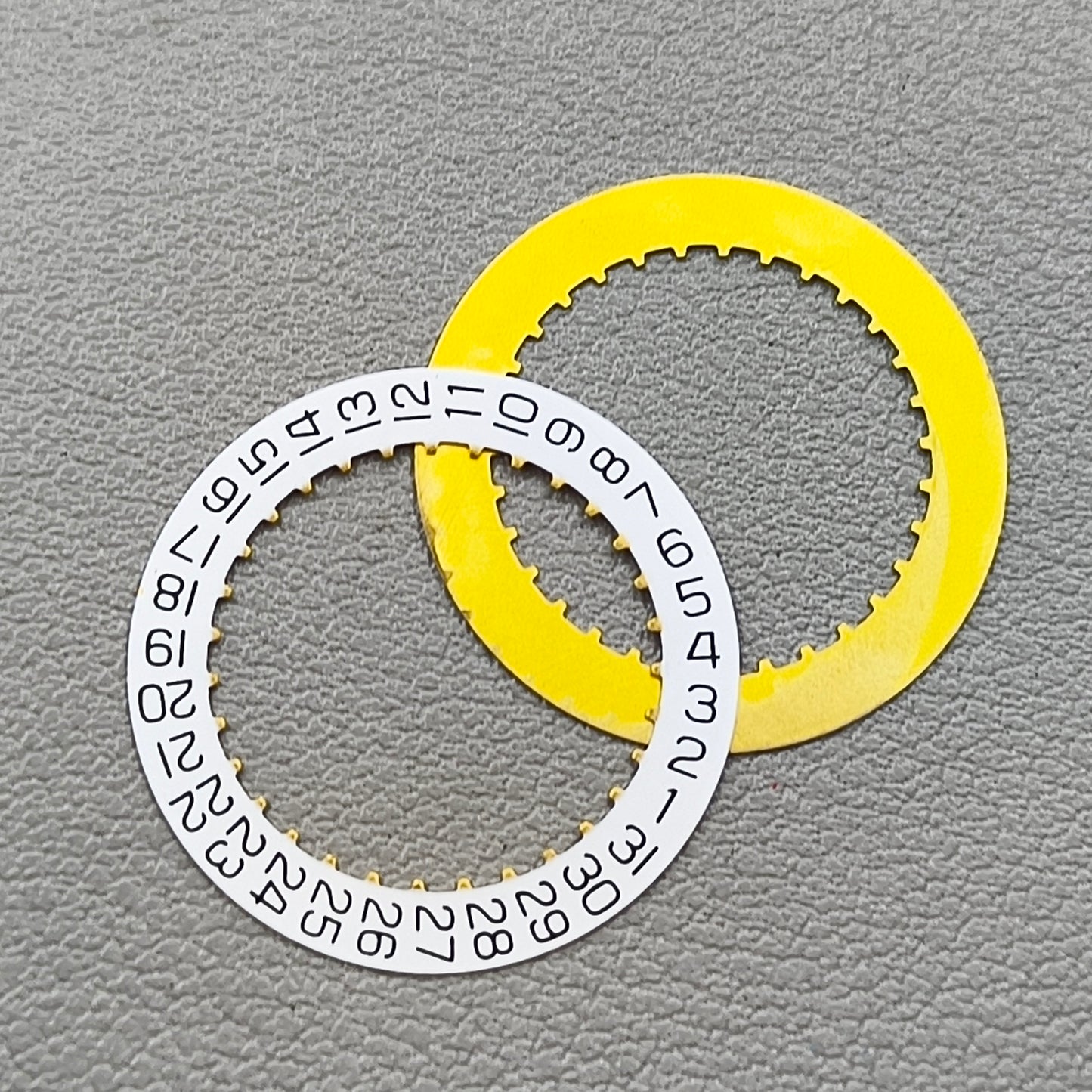 2 PIECES White Date Disk Wheel Date Wheel Generic for 2834 Movement Date@3