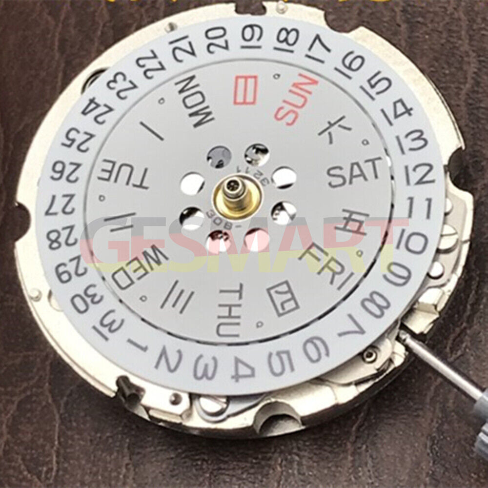 Citizen Men 8200 Automatic Watch with Genuine Japan Silver Case and Mechanical Movement