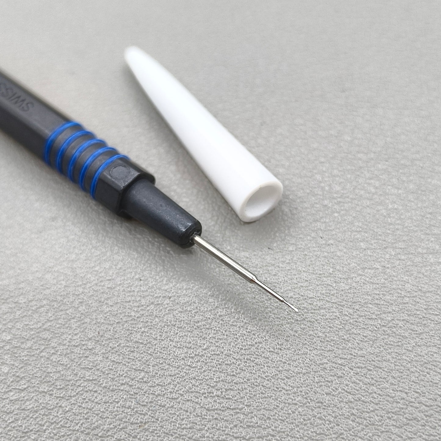 Bergeon 7013-B Blue Metal Dip Oilers Grease Ergonomic Precision Applicator