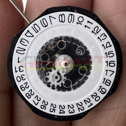 Watchmakers Watch Part LG32 quartz movement with date display at 3 o'clock, ideal for repairs and replacements.