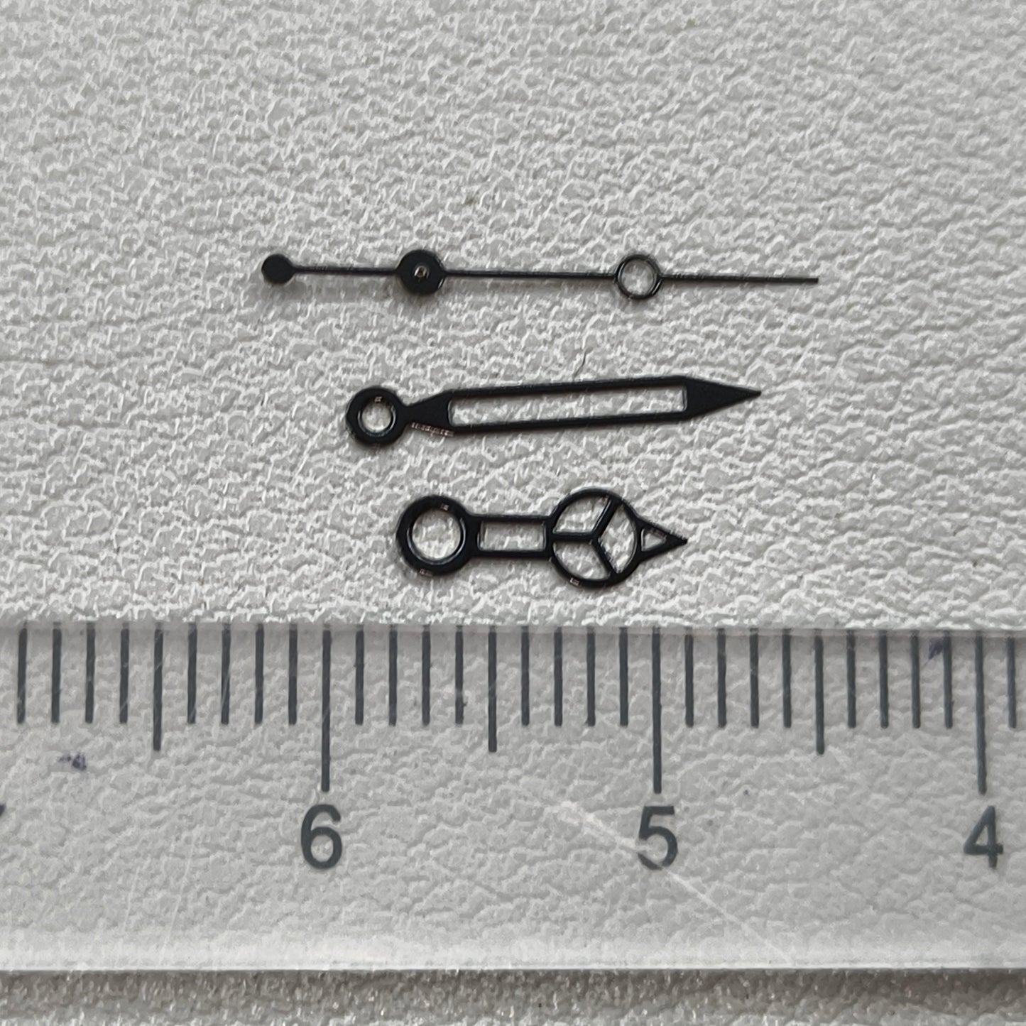 2 Sets/Pack Black Hollow Watch Hands Suitable for NH35/36/4R/7S Movement