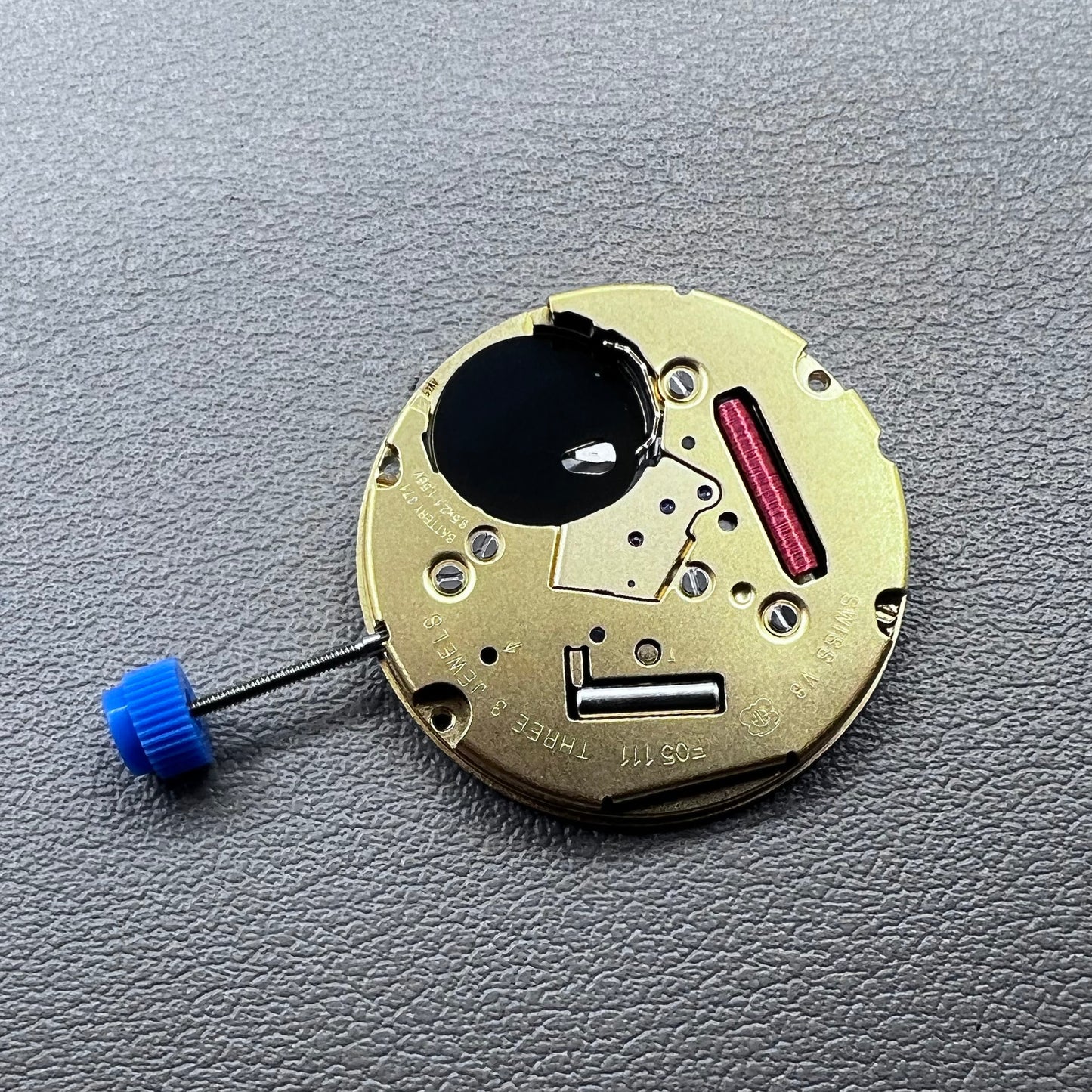 Swiss ETA F05.111 Quartz watch movement, 3 hands with date at 3 o'clock, precision timekeeping
