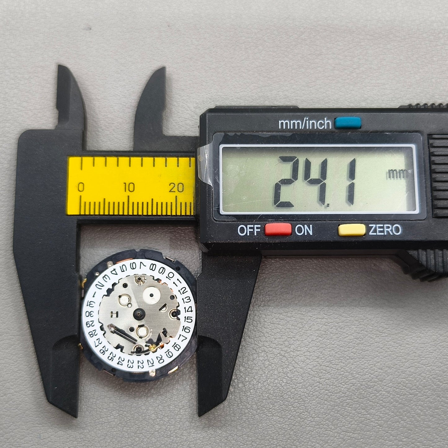 Japan Hattori Epson TMI YM92 YM92A Watch Quartz Movement