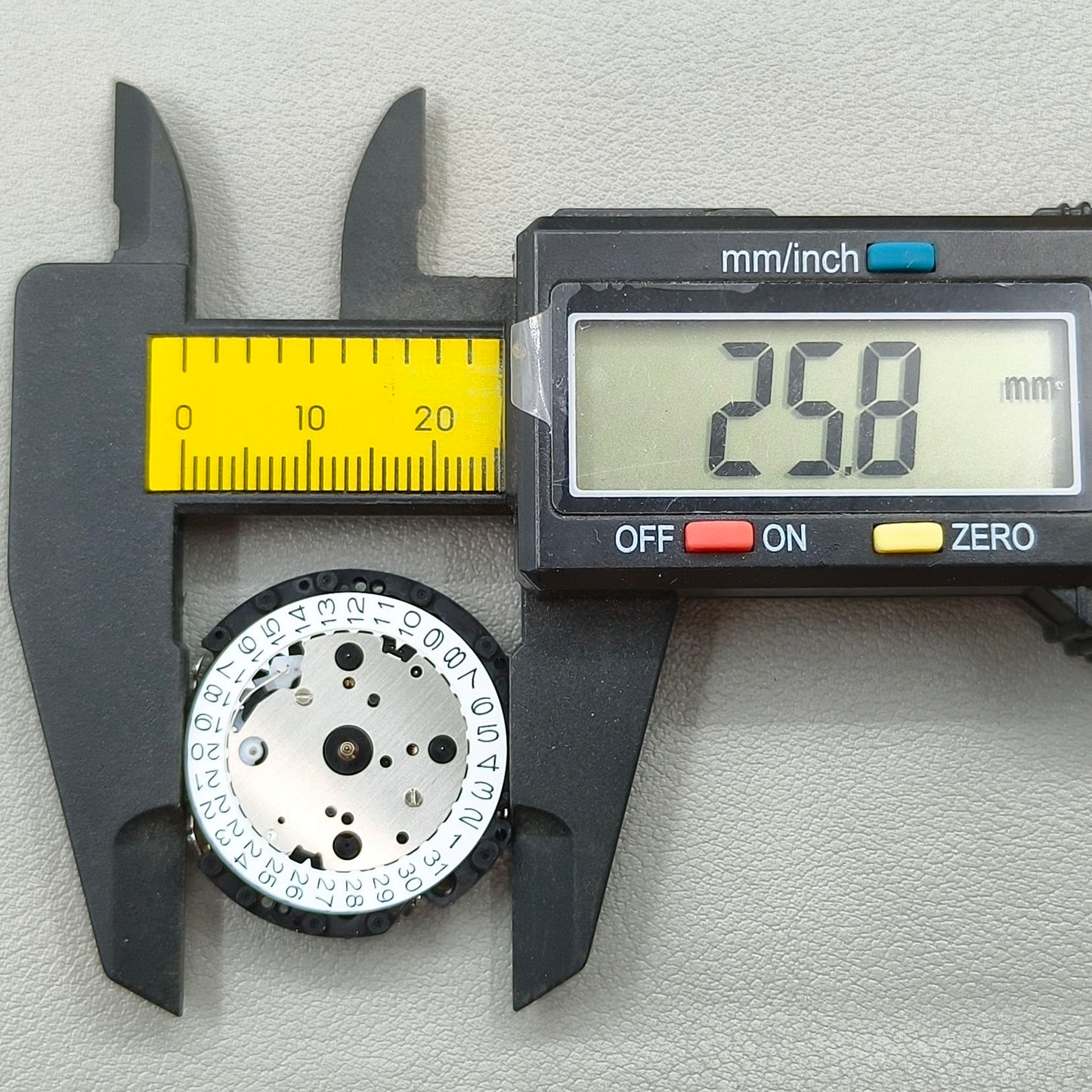 Japan Hattori Epson TMI VD53 VD53C Watch Quartz Movement Date@4:30