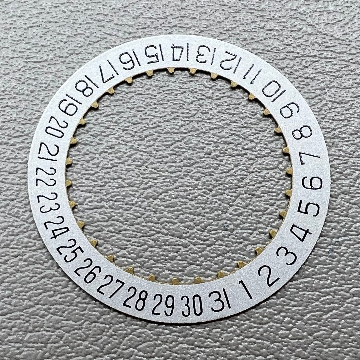 Sandus Datumsscheibe Rad Font Datum bei 6 f�r Cartier Blue, pr�zises Zifferblatt-Detail f�r Uhrenzubeh�r.