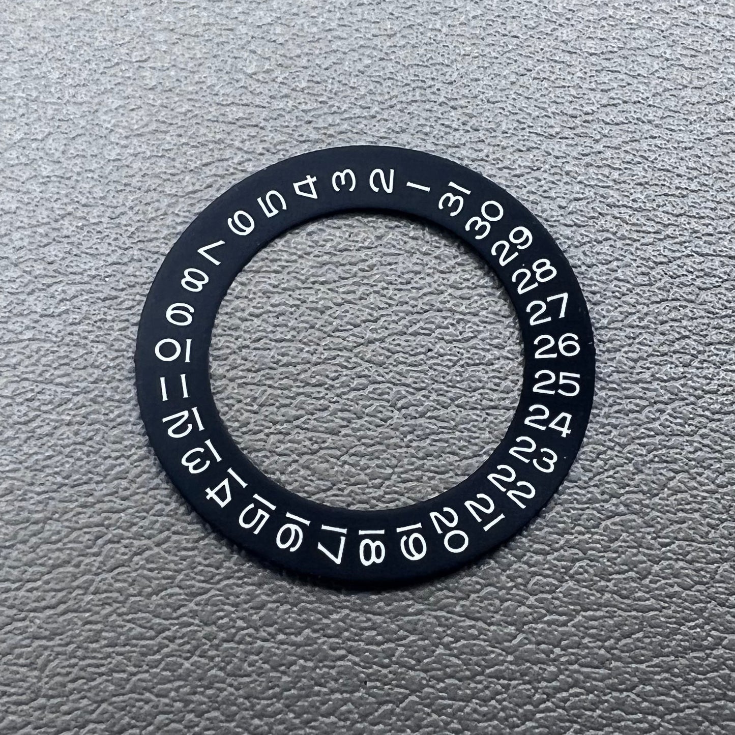 White font wheel overlay for Miyota 8215/8200 & ETA 2824/2836 movements, date at 3 o'clock, watch accessory.