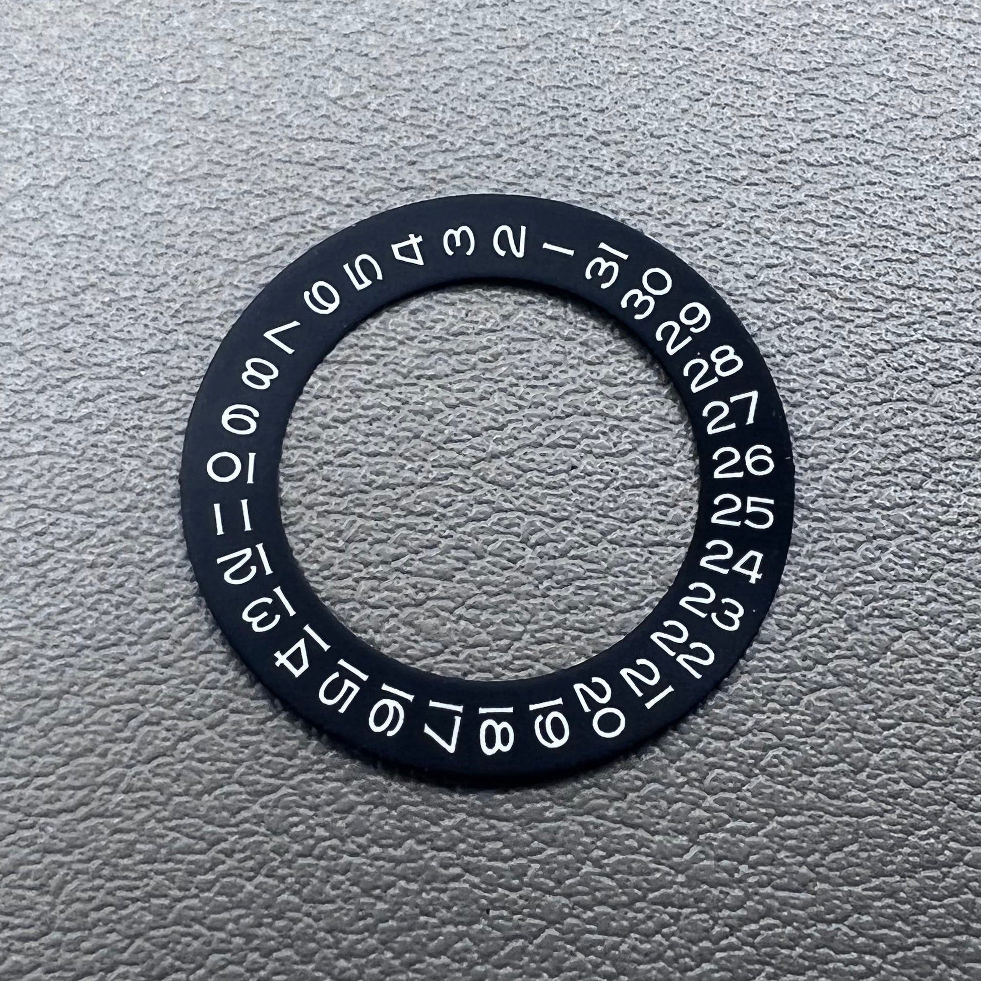 White font wheel overlay for Miyota 8215/8200 & ETA 2824/2836 movements, date at 3 o'clock, watch accessory.