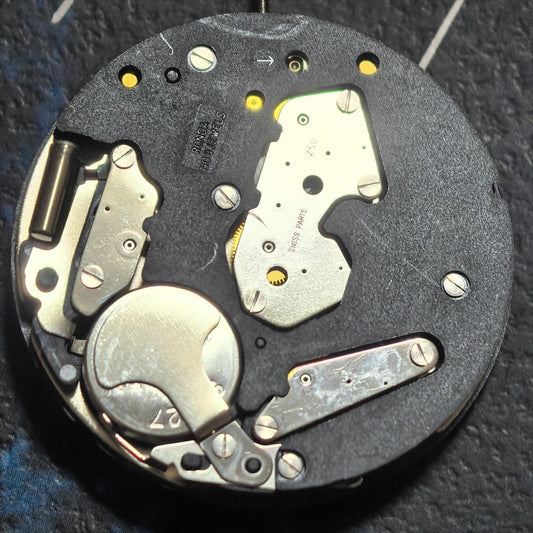 Swiss Made Ronda Z50 Quartz Movement 5 Hands Small Second 3/9 Date At 6