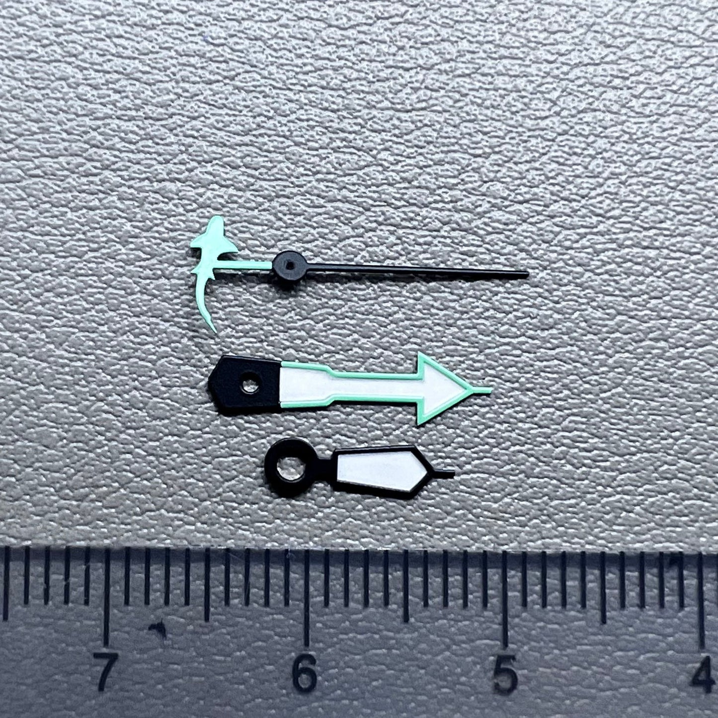 Green and black trimmed watch hands set for NH35A NH36A A72 by Green+Black, precise and stylish replacement.