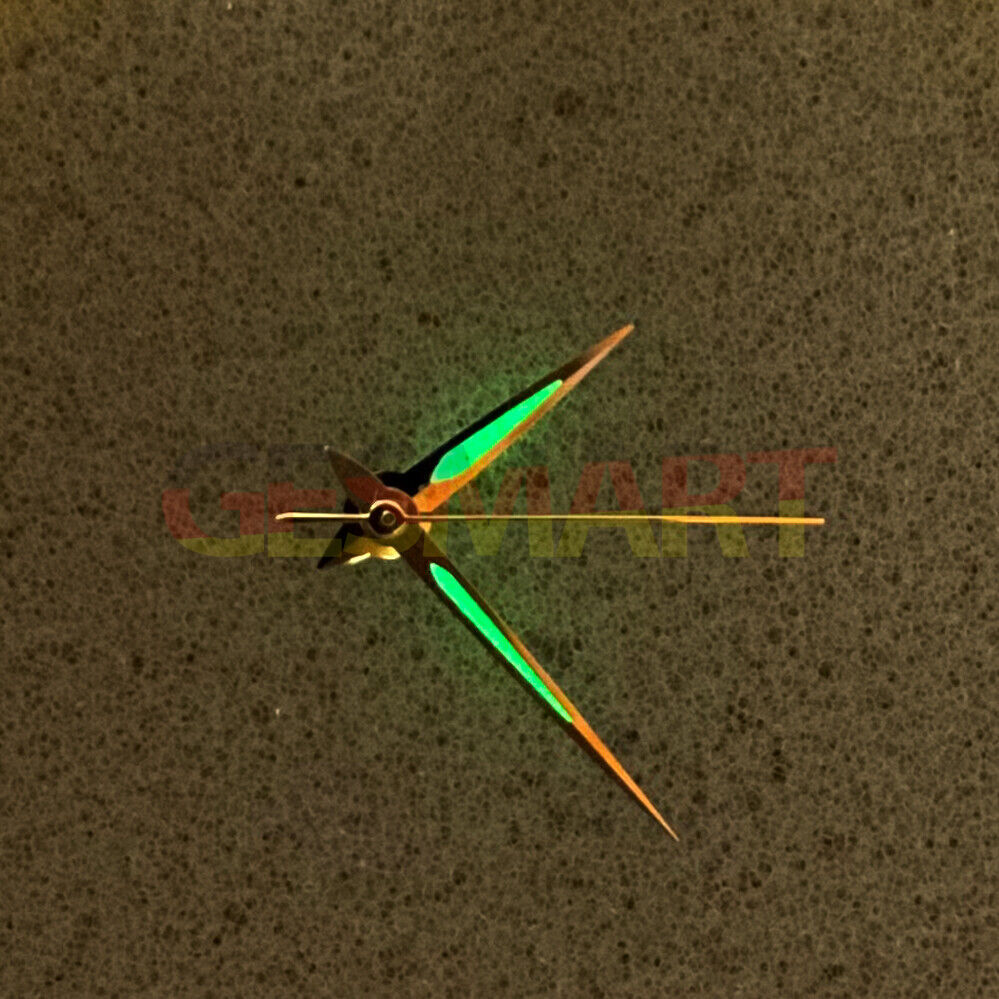 Arrow-shaped silver luminous green watch hands for NH35/NH36, enhancing night visibility.