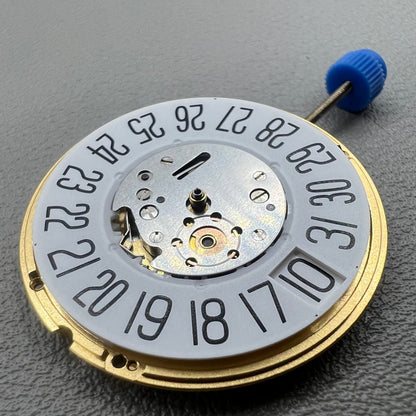Swiss ETA V8 F06.161 quartz movement watch accessory with large date and single calendar at 6 o'clock.
