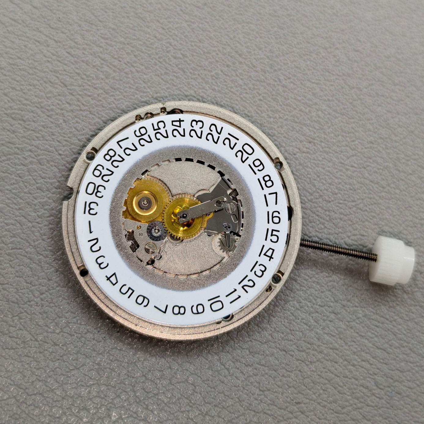 Swiss ETA 955.414 Quartz Movement Silver Single Calendar Date@3