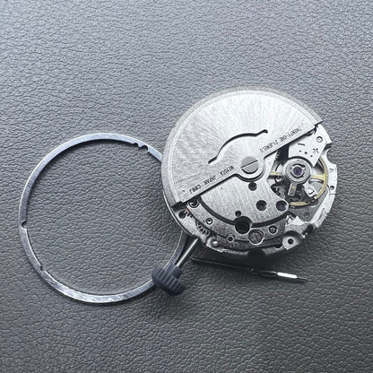 Japan Miyota 8215 watch movement with white dial, automatic mechanical, date display at 6 o'clock by Miyota.