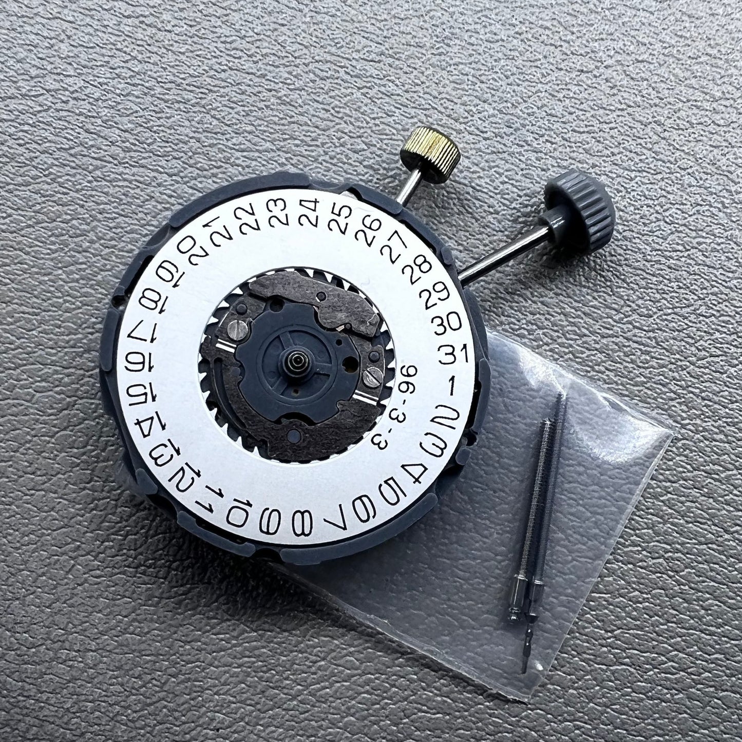 Miyota 6L76 Quartz Movement 2-Stems 3 Hands Repeat Alarm Single Calendar Date@3